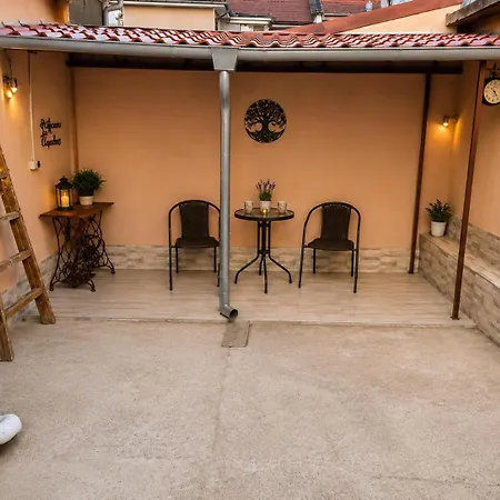 The Garden Ruse, Private Garden & Free Parking * ルセ